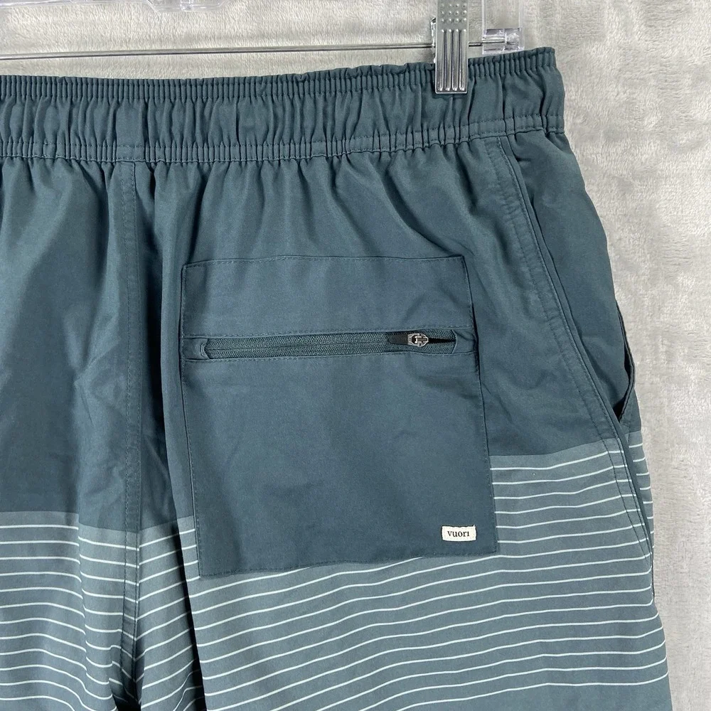 Vuori Shorts Mens XL Trail Lined 6